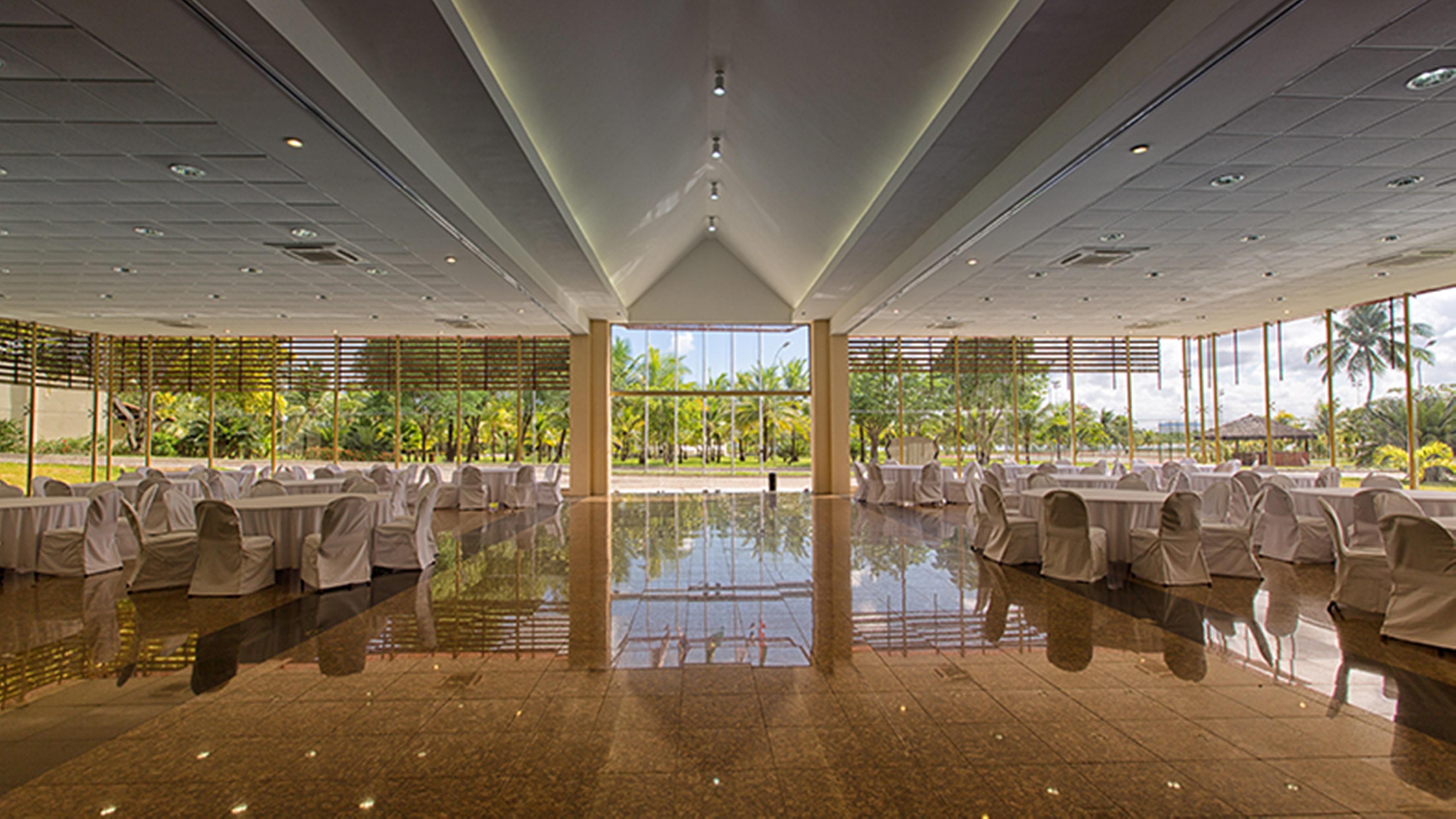 Vila Galé Eco Resort do Cabo - All Inclusive Cabo de Santo Agostinho Extérieur photo The interior of the ballroom